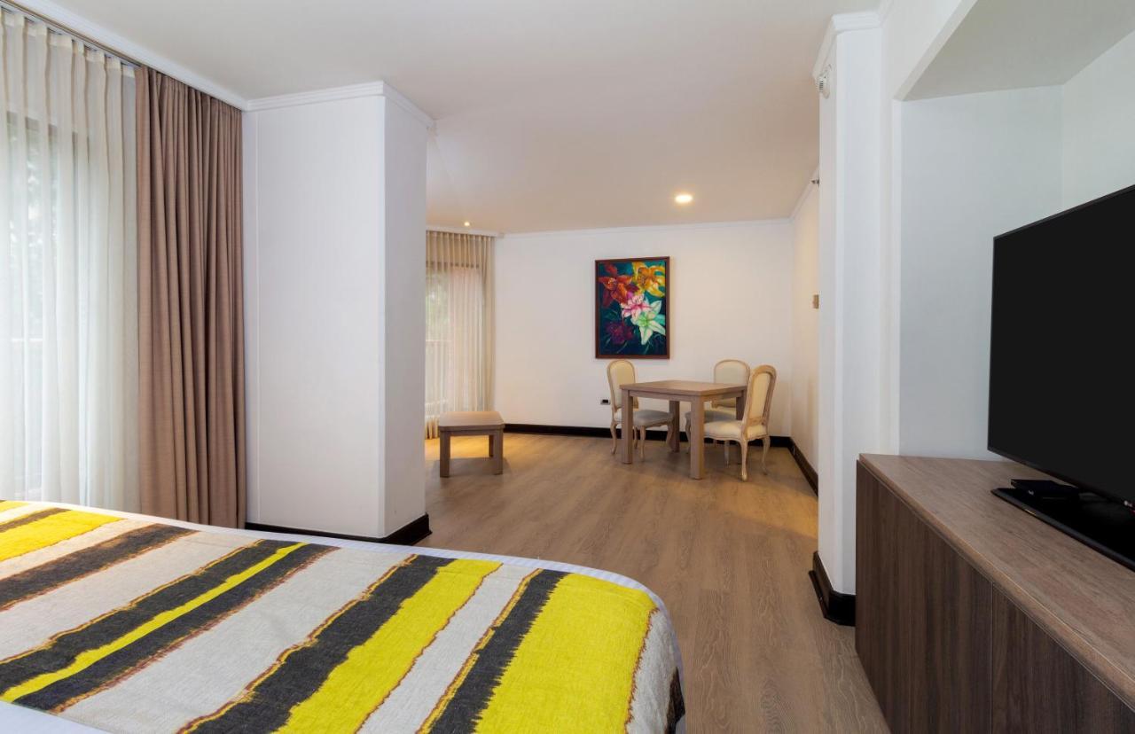 Hotel Dann Carlton Belfort เมเดยิน ภายนอก รูปภาพ Suite