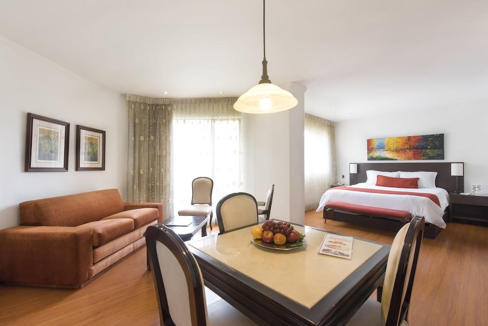 Hotel Dann Carlton Belfort เมเดยิน ภายนอก รูปภาพ Suite