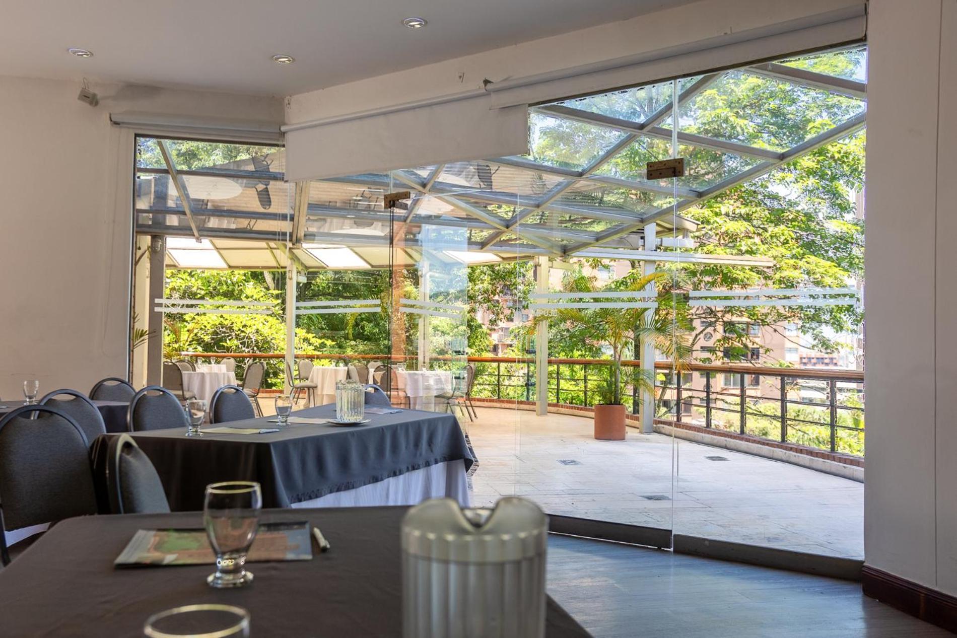 Hotel Dann Carlton Belfort เมเดยิน ภายนอก รูปภาพ The restaurant