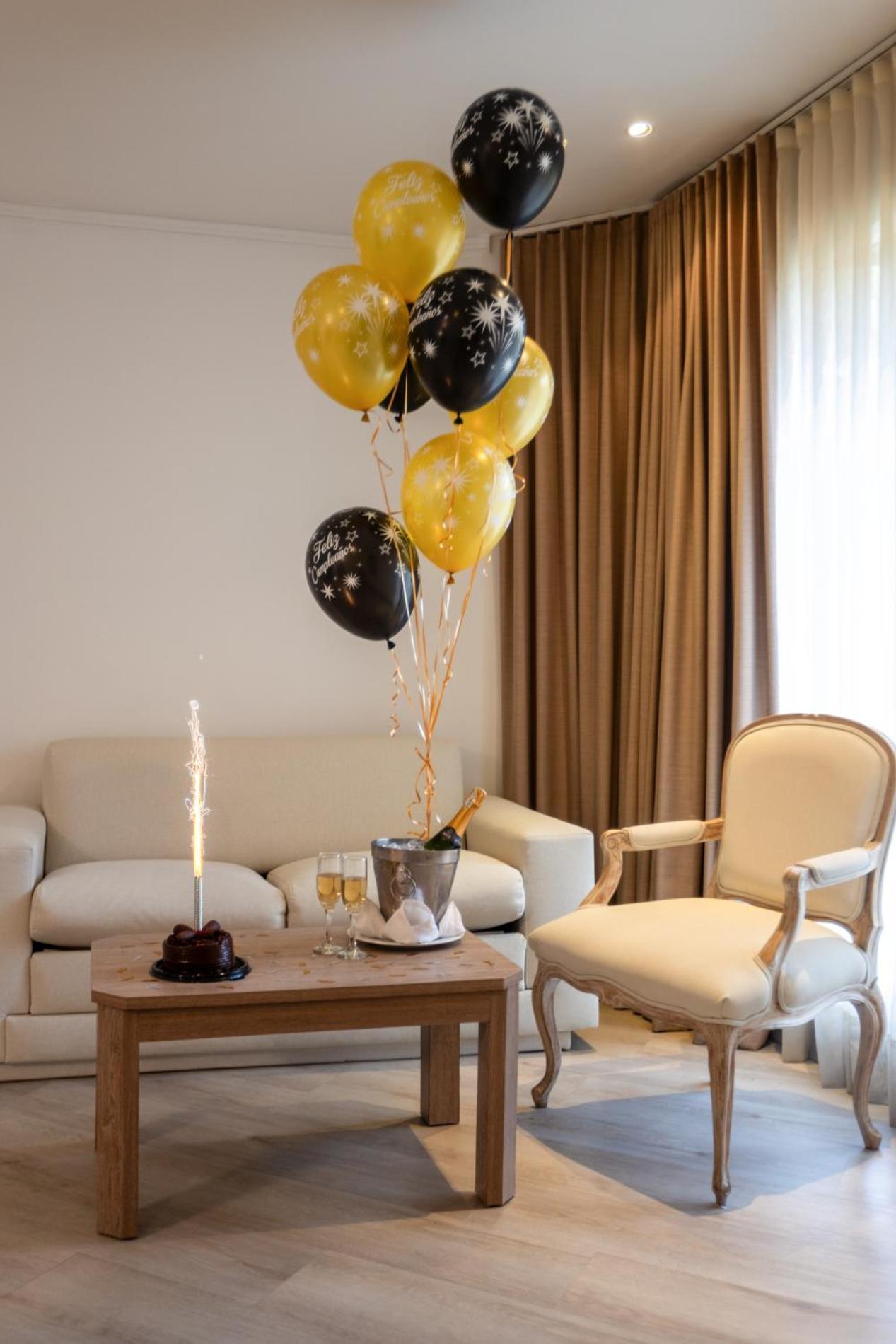 Hotel Dann Carlton Belfort เมเดยิน ภายนอก รูปภาพ A suite at the hotel
