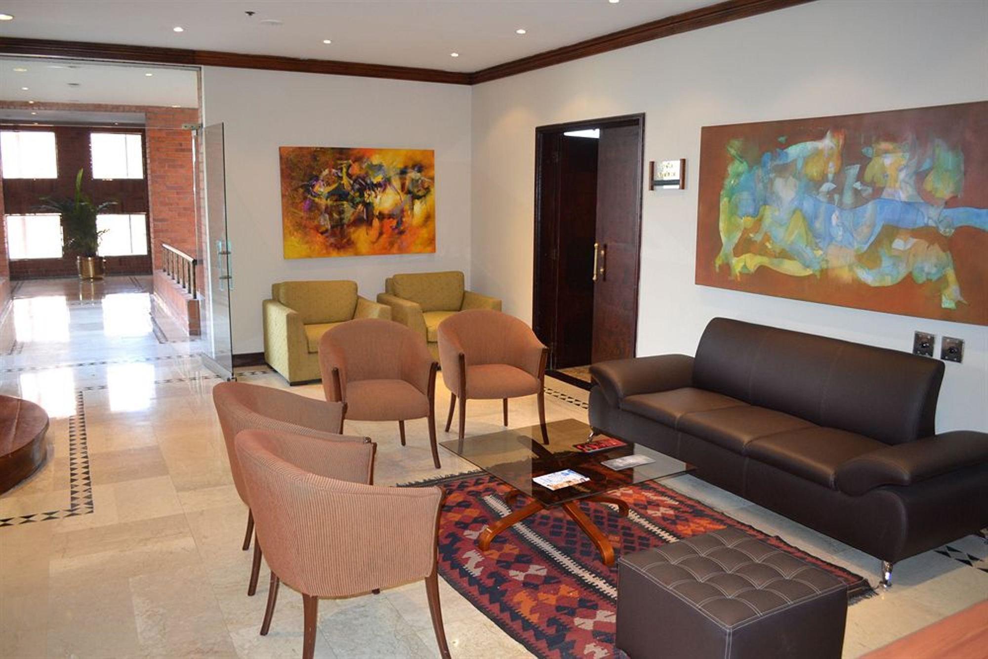 Hotel Dann Carlton Belfort เมเดยิน ภายนอก รูปภาพ The lobby of the hotel